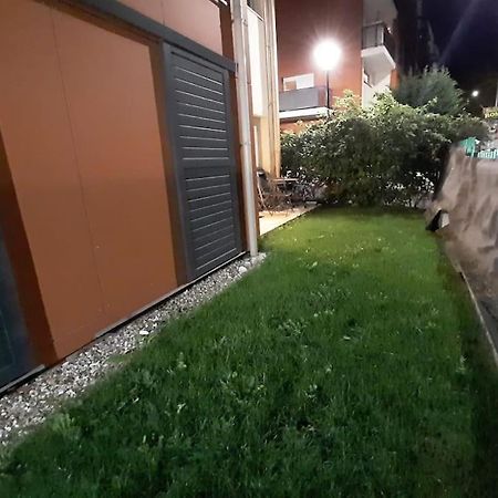Joli Appartement Avec Jardin Et 2 Parkings Prives Argenteuil Buitenkant foto