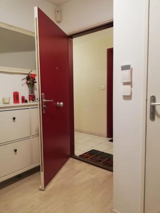 Joli Appartement Avec Jardin Et 2 Parkings Prives Argenteuil Buitenkant foto