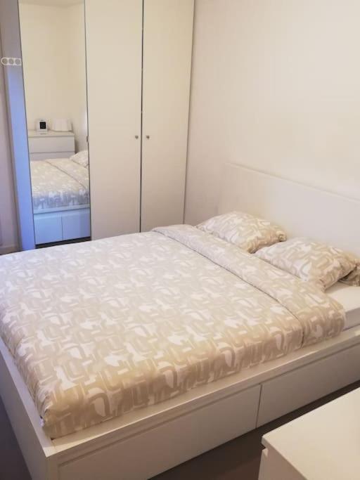 Joli Appartement Avec Jardin Et 2 Parkings Prives Argenteuil Buitenkant foto