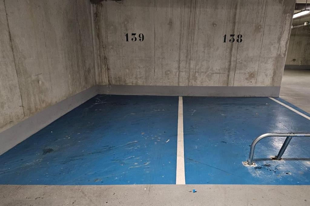 Joli Appartement Avec Jardin Et 2 Parkings Prives Argenteuil Buitenkant foto